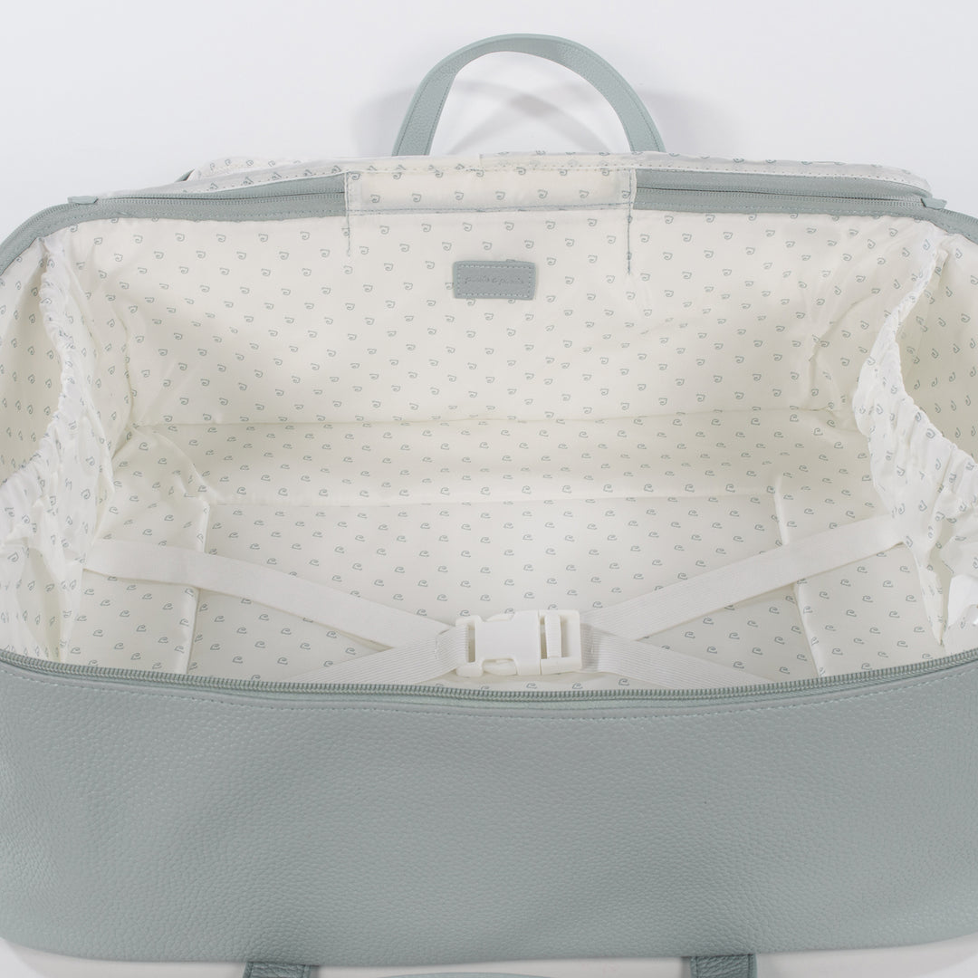 Yummi Green Travel Holiday and Maternity Bag